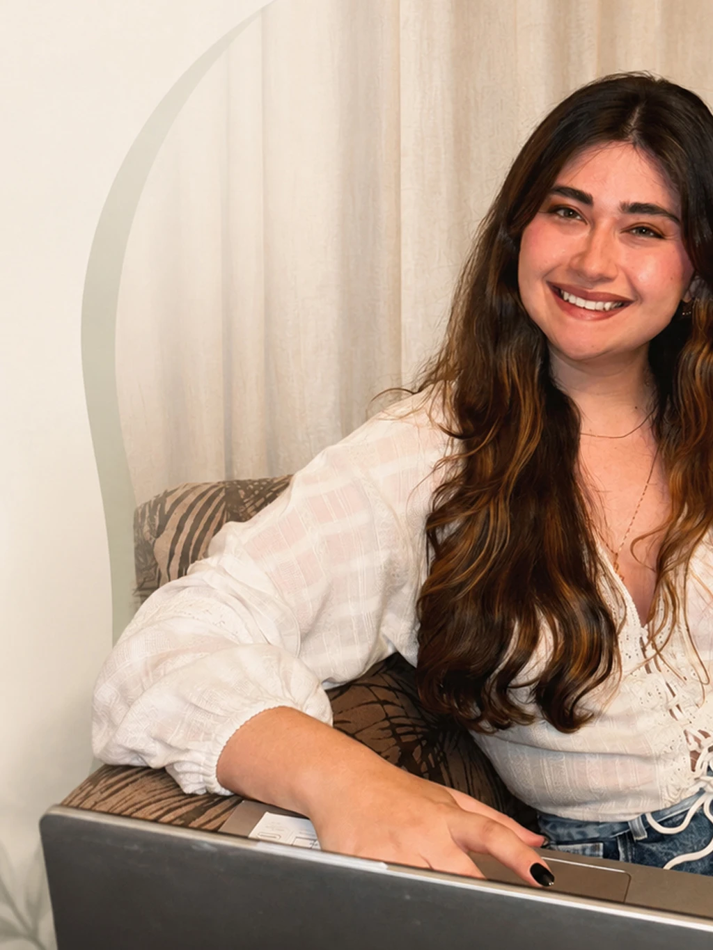 Lívia Dozzi Tezza Arnoni